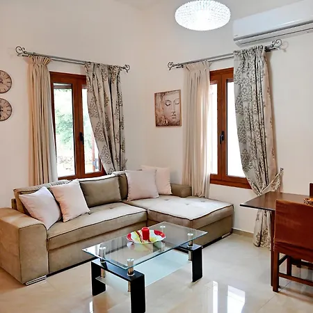 Nyaraló Voula's Traditional House Mejíszti