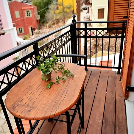 Voula's Traditional House * Mejíszti