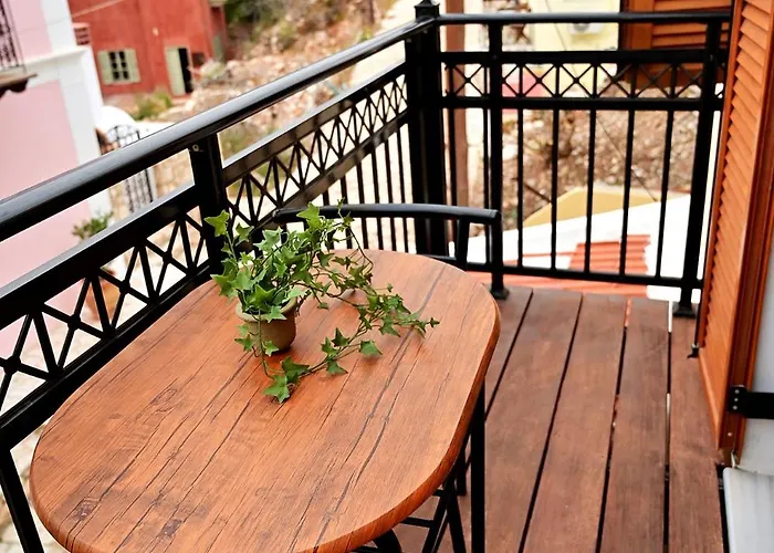 Voula's Traditional House * Μεγίστη