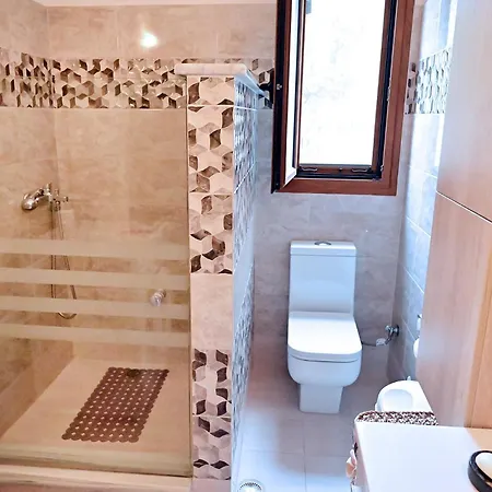 Voula's Traditional House Casa de Férias